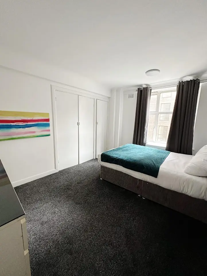 Double room in HYDE PARK